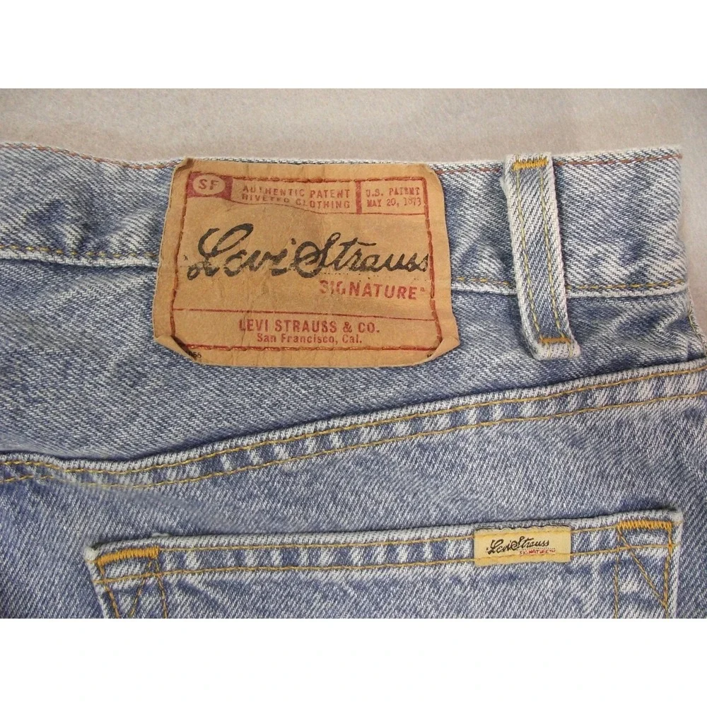 Levi's Signature Jeans Men's 34 x 32 regular straight blue denim pants retro